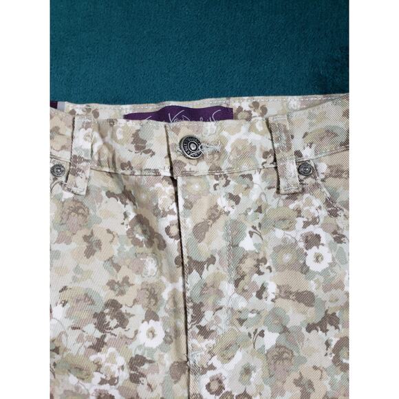 Gloria Vanderbilt Jeans Size 4 Petite Women Beige Stretch Mid Rise Straight NWT - Picture 8 of 16